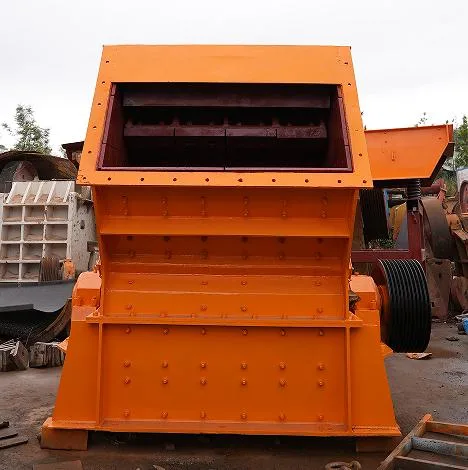 Benutzte hochwertige Steinprallmühle PF1315 mit guter Zustand für das Bergbau/Bau/Metallurgie/Zement