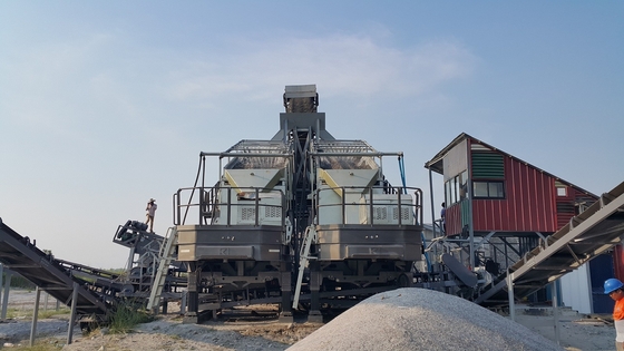 Mobile Zement-Zerkleinerungsmaschinen-Maschinen des Betonblock-Zerkleinerungsmaschinen-Kupfermine-Eisenerz-130 TPH