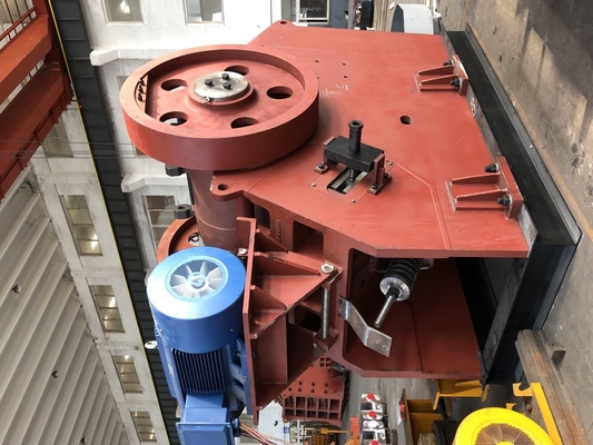 Gelbe und weiße Shanbao-Zerkleinerungsmaschine PET-Reihe und 10 x 36 Backenbrecher-Stein Gray Mining Rock Crusher Construction