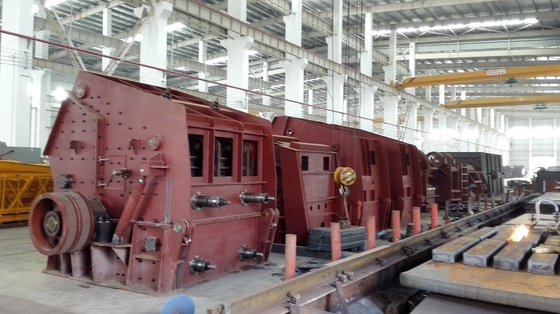 PF1315 Prallmühle-Maschine, Kalkstein-tragbare konkrete Zerkleinerungsmaschine, Kohlenzerkleinerungsmaschine