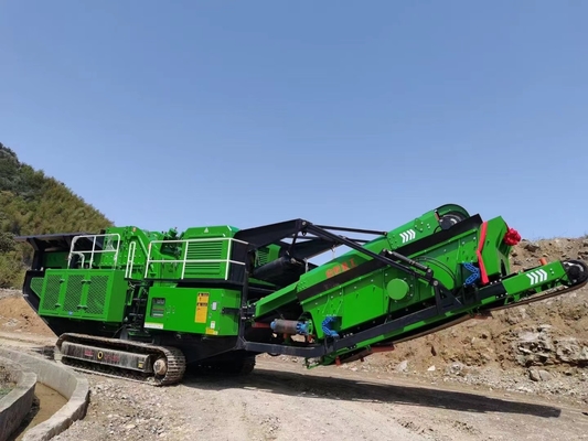 Art mobile Zerkleinerungsmaschinen der Raupen-C106 und kleiner tragbarer Granit-Kies der Siebdruckeinrichtungs-600×900