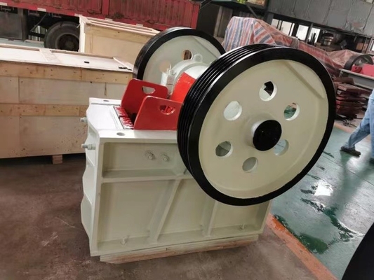 Bergbau-des kleinen Maßstabs des Backenbrecher-15Kw der Maschinen-5-20 TPH Felsen-Zerkleinerungsmaschine PE250*400