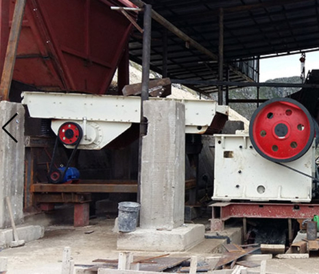Steinbruch-Graubär-lineare Vibrationszufuhr der Manganstahlstein-vibrierende Zufuhr-GZD490x110