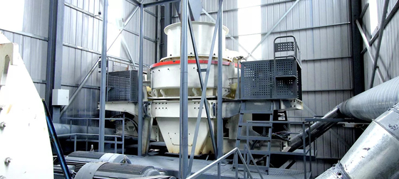 Kopfstein zerquetschter Steinsand, der Maschine Barmac-Art VSI5X1145 Wechselstrommotor macht