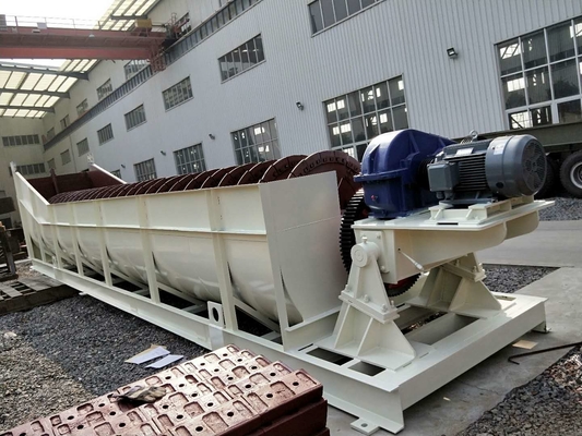 Des Sand-11KW*2 Kies-Schrauben-gewundene große Kapazität Sieb-vibrierender Schirm-der Maschinen-240 TPH