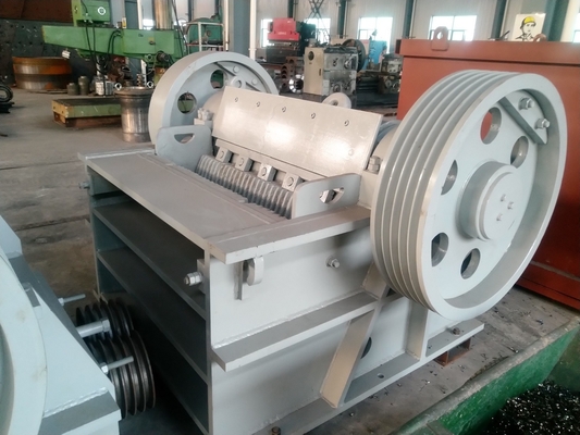 50 - Backenbrecher-Maschinen-Kalkstein 1000 Tph 250kw, der Ausrüstung zerquetscht