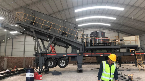 Tragbare mobile vertikale Wellen-Prallmühle 250 TPH 1100r/min